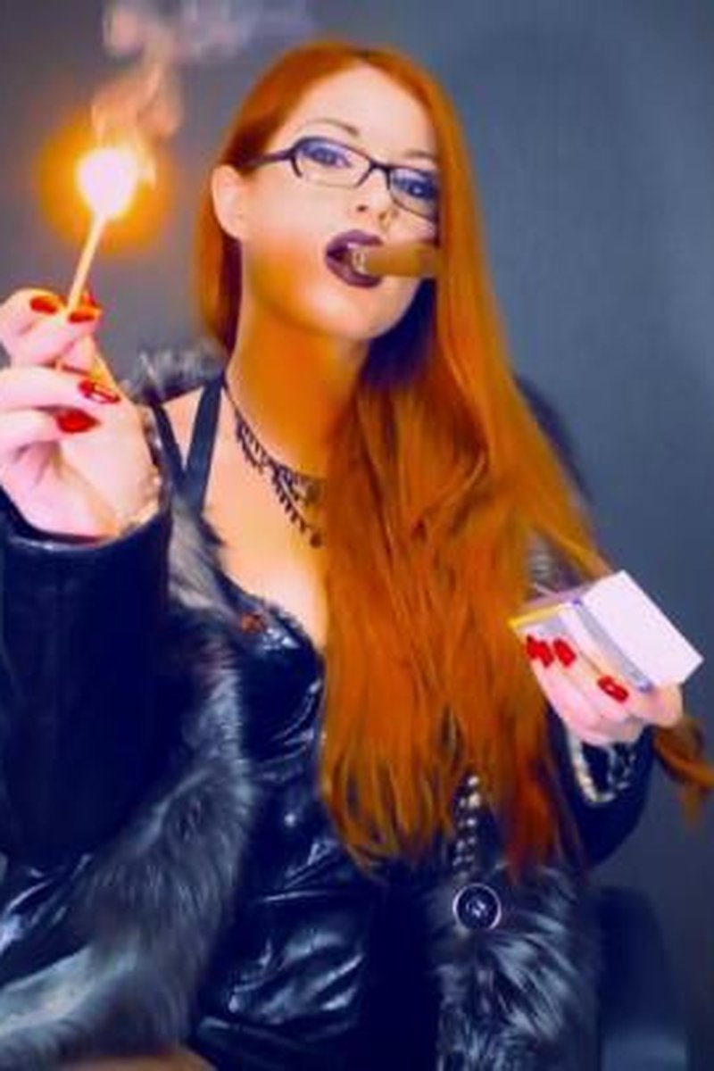 Evil Laughter - Screenshot 1 of 4 - Cigar Fetish