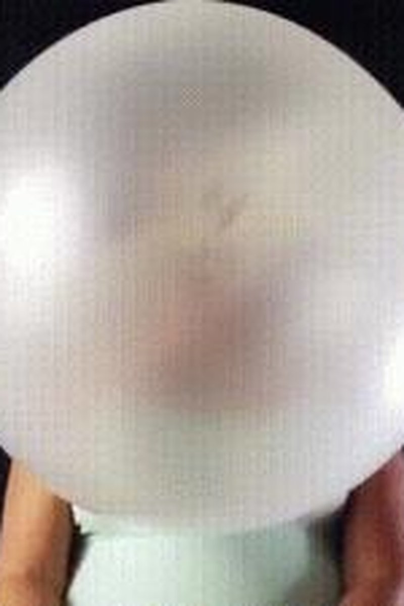 Massive Bubbles - Screenshot 1 of 4 - Bubble Gum Tease