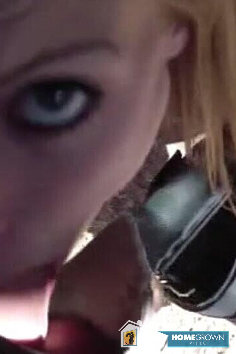 Daisy Sucking Cock Outdoors - Screenshot 1 of 4 - Amateur