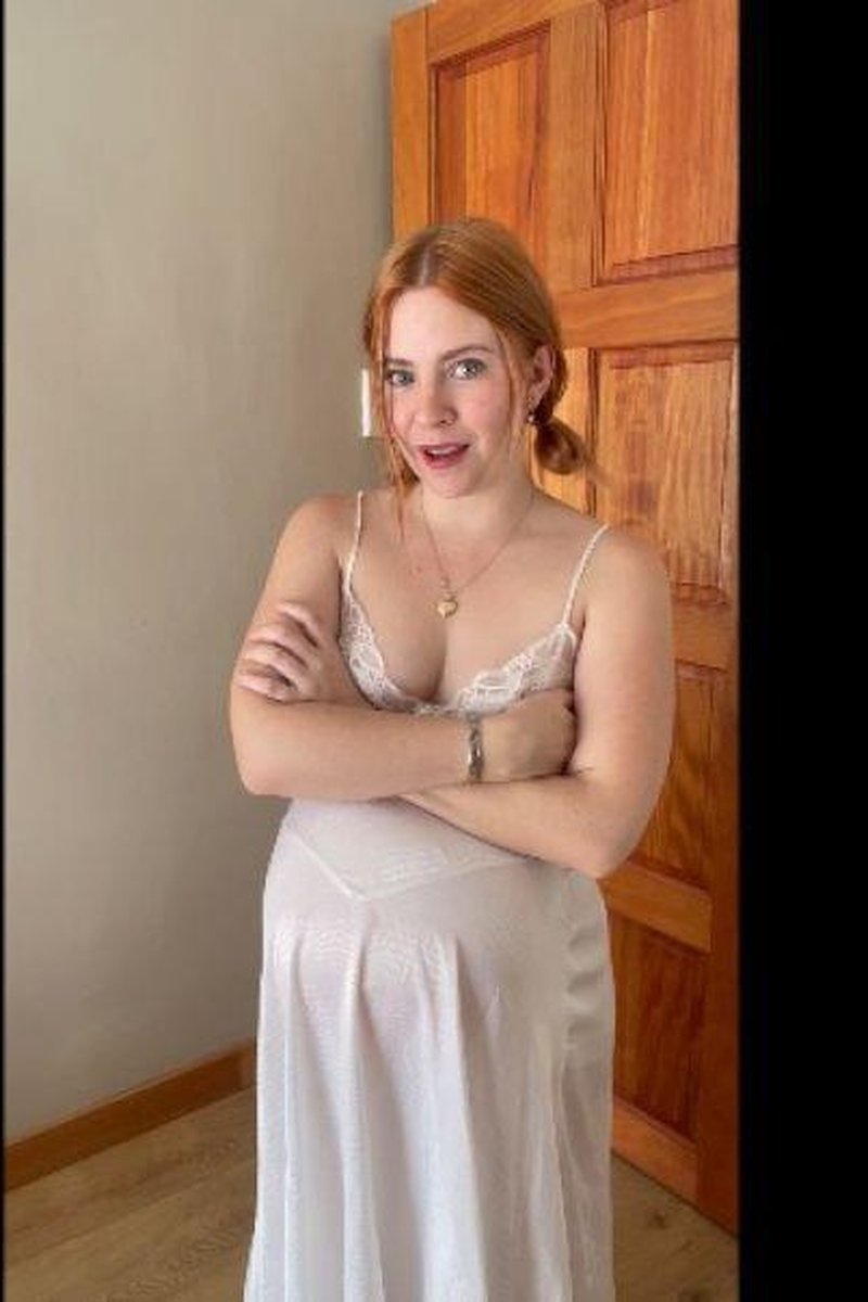 TP-manyvidsjamiejerksme-pregnant-step-sis-catches-you-watching-preggo-porn