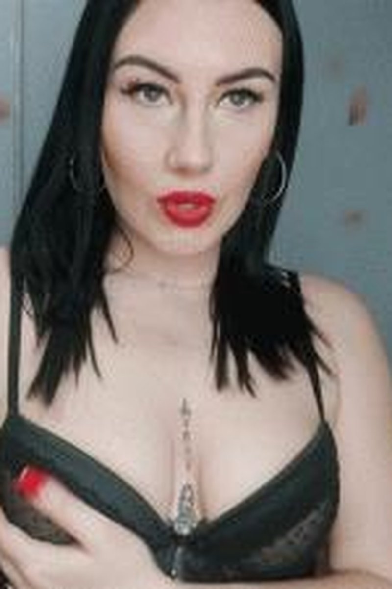Big Boobs Manipulation - Screenshot 1 of 4 - Big Tits