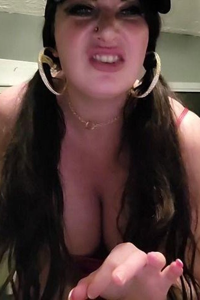 The Mistress Executrix - Screenshot 1 of 4 - Cheating