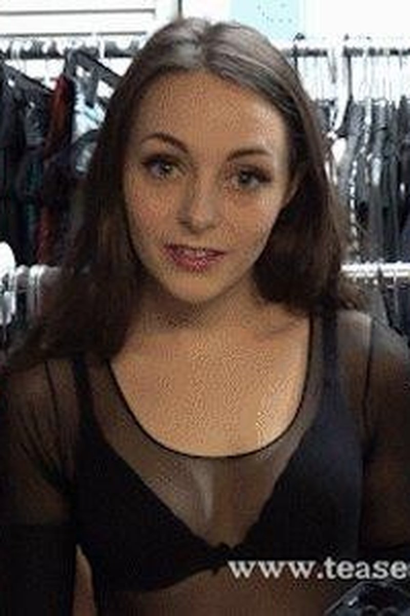 The Shoplifter - Screenshot 1 of 4 - Blackmail