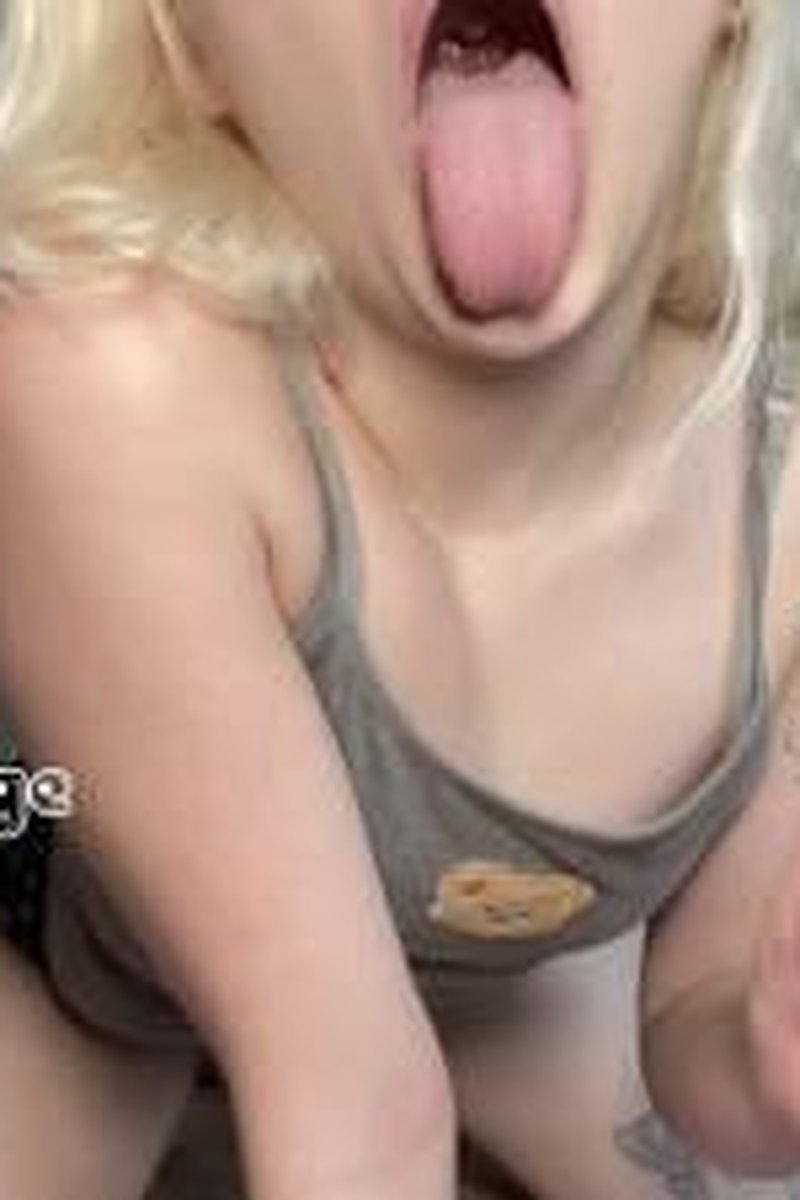 Caught Jerking Off - Screenshot 1 of 4 - Ass Fetish