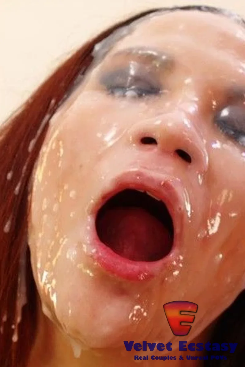 Katt Glazing - Screenshot 1 of 4 - Deepthroat