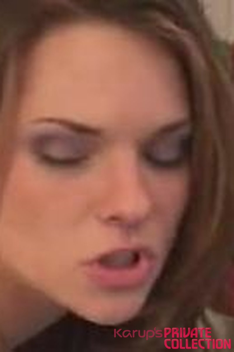 Lucy - Screenshot 1 of 4 - Lucy Love