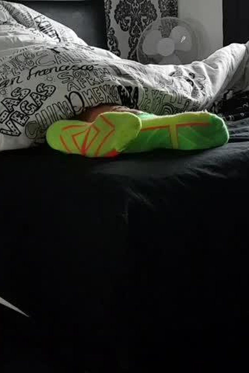 Tickled Awake - Screenshot 1 of 4 - Foot Fetish