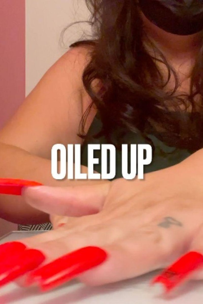 Oiled Up - Screenshot 1 of 4 - Footmassage