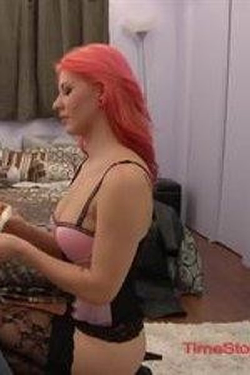 Gets Time Stopped - Screenshot 1 of 4 - All Sex