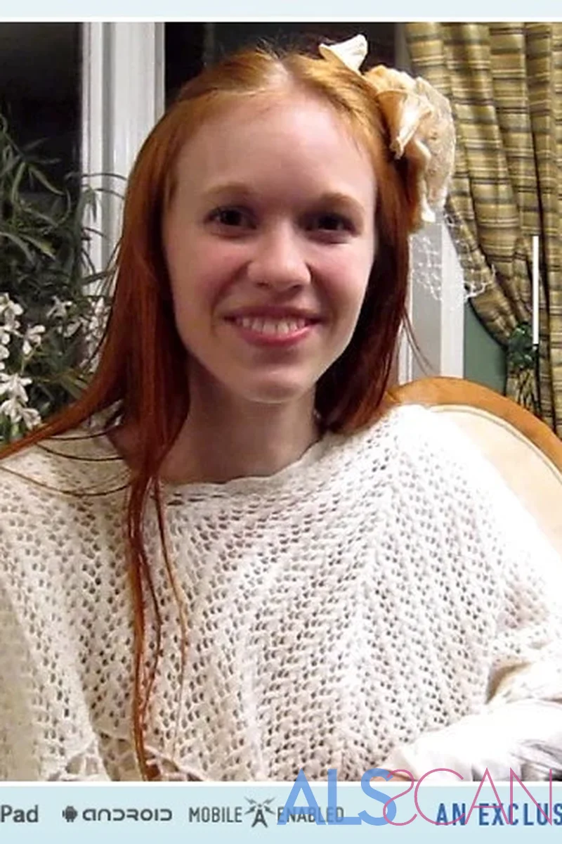 Interview - Screenshot 1 of 4 - Behind The Scenes