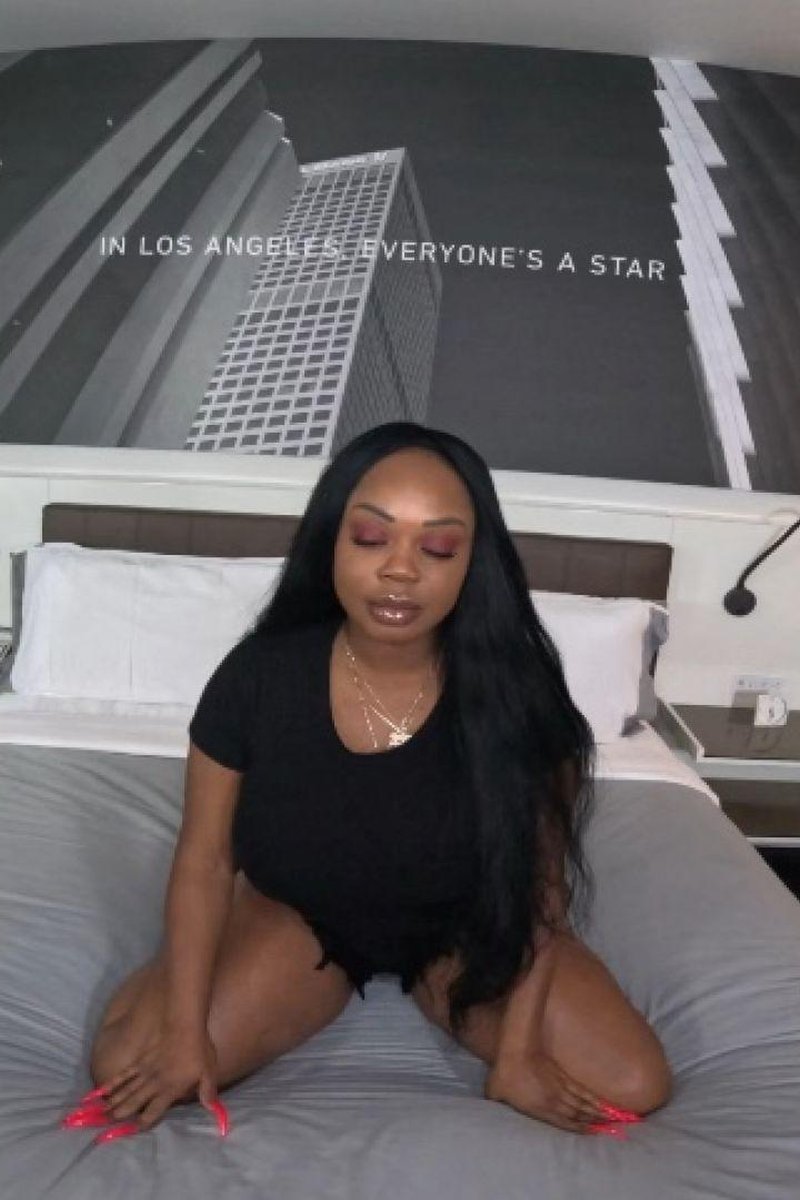 TP-manyvidsjaystarxxx-manifesting-chocolate-pt-1