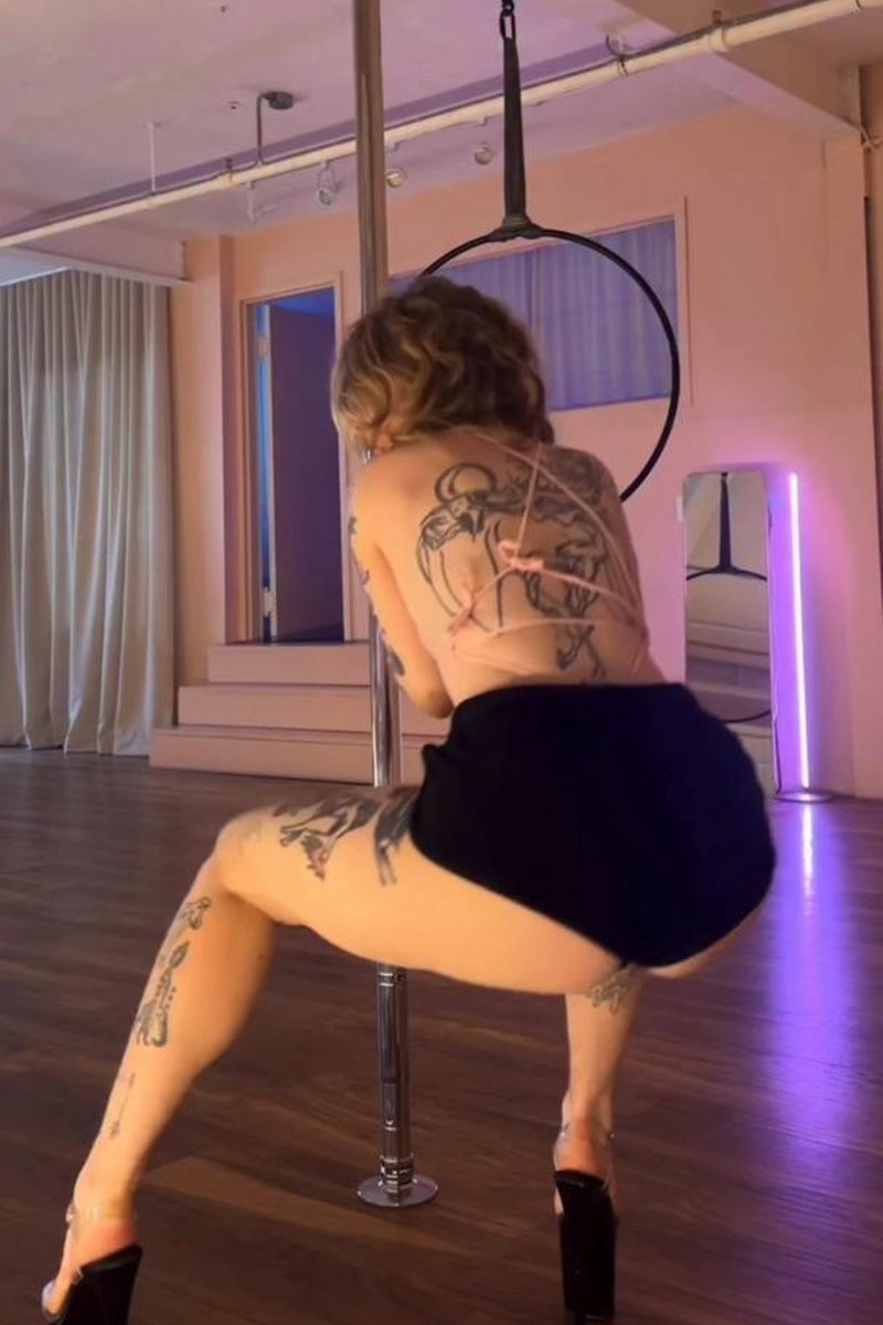 January Dance - Screenshot 1 of 4 - Health And Fitness