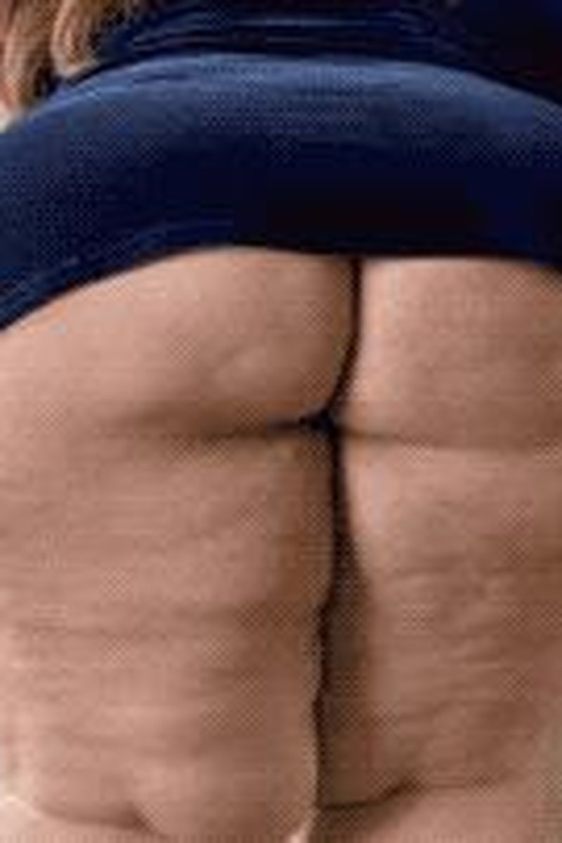 Mega Huge - Screenshot 1 of 4 - BBW