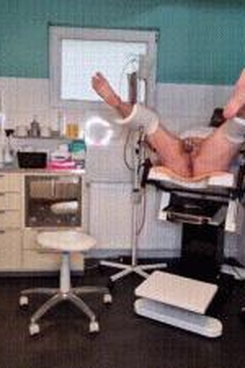 'The First Time Anal' Slave P With Proctologist Dr N. Rouge - Screenshot 1 of 4 - Anal
