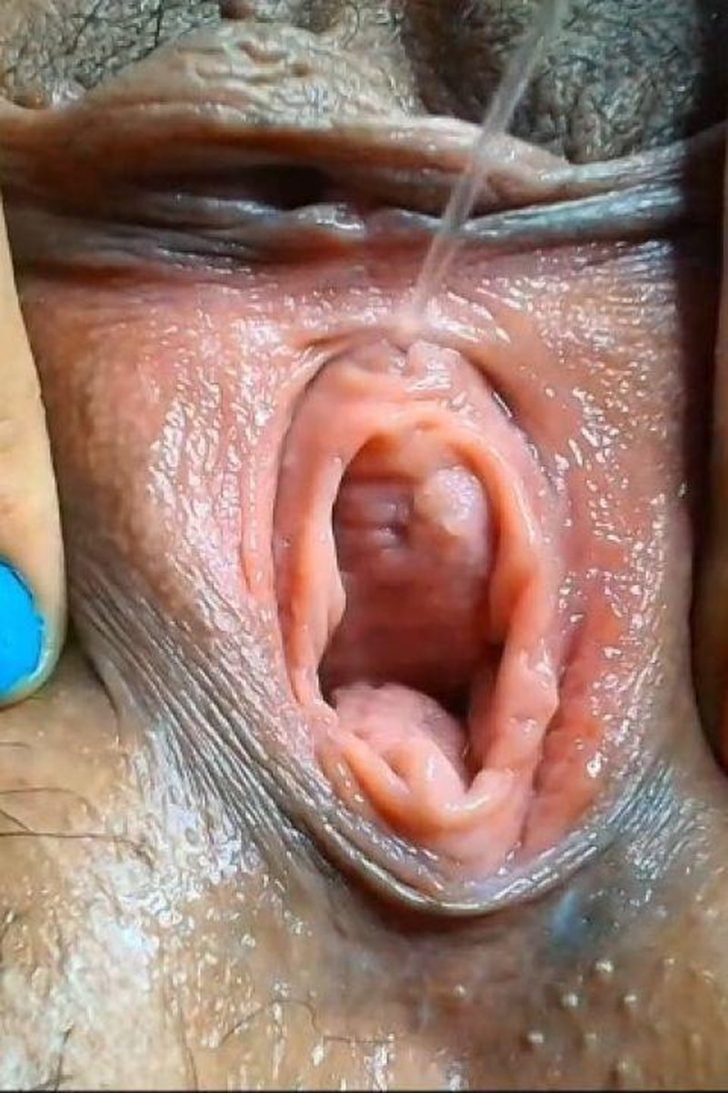 Gaping Close - Screenshot 1 of 4 - Close Up