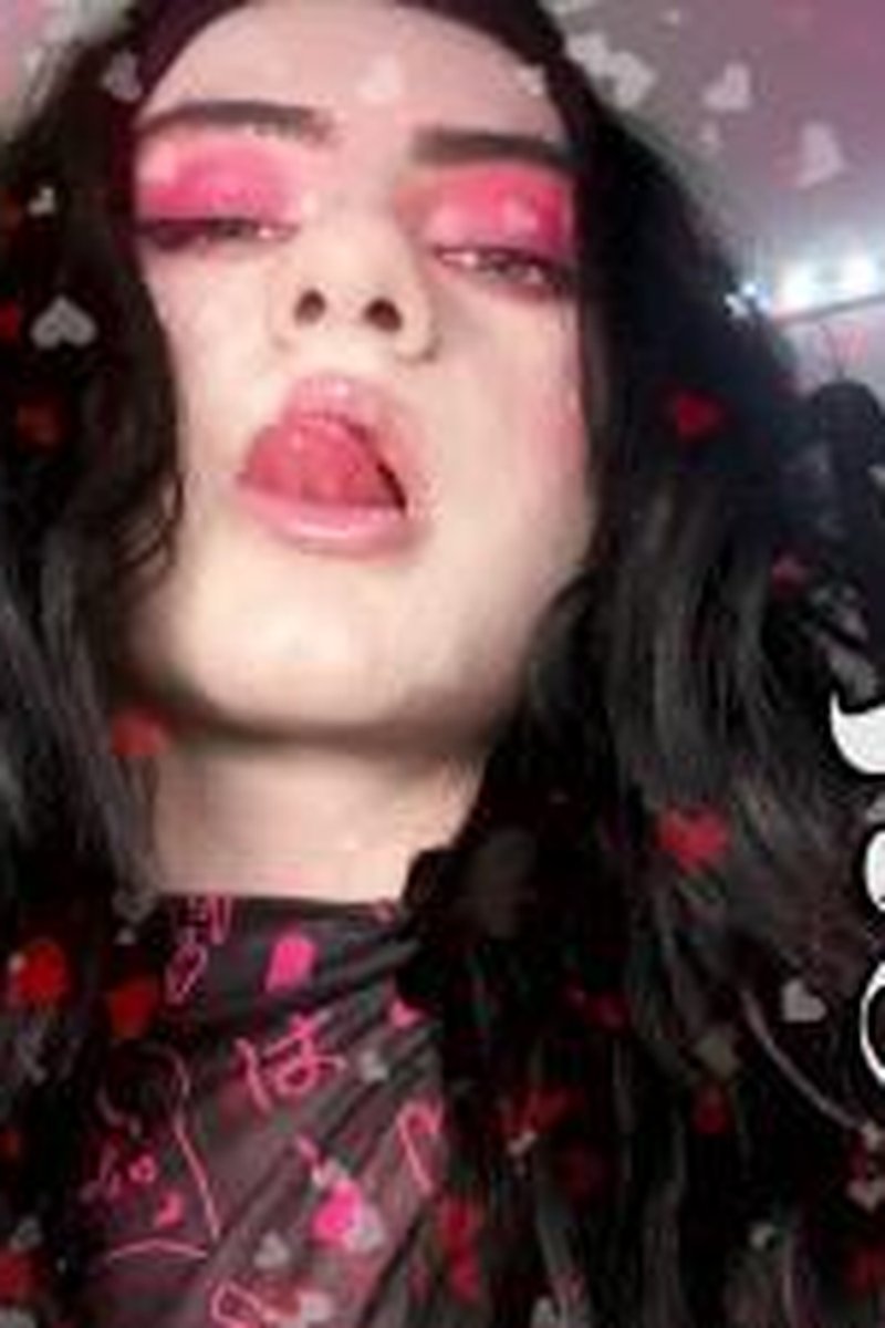 Love Potion - Screenshot 1 of 4 - Addiction Fetish