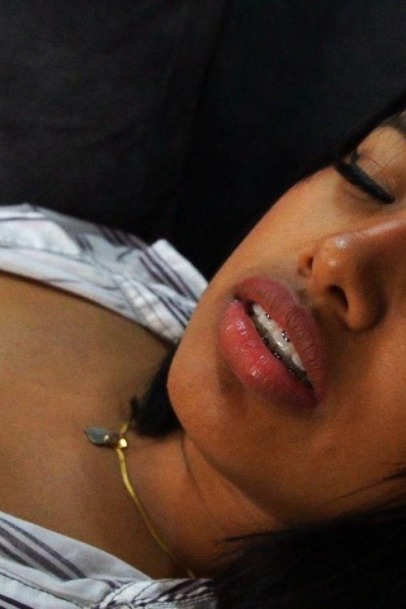 Make Me Moan - Screenshot 1 of 4 - Face Fetish
