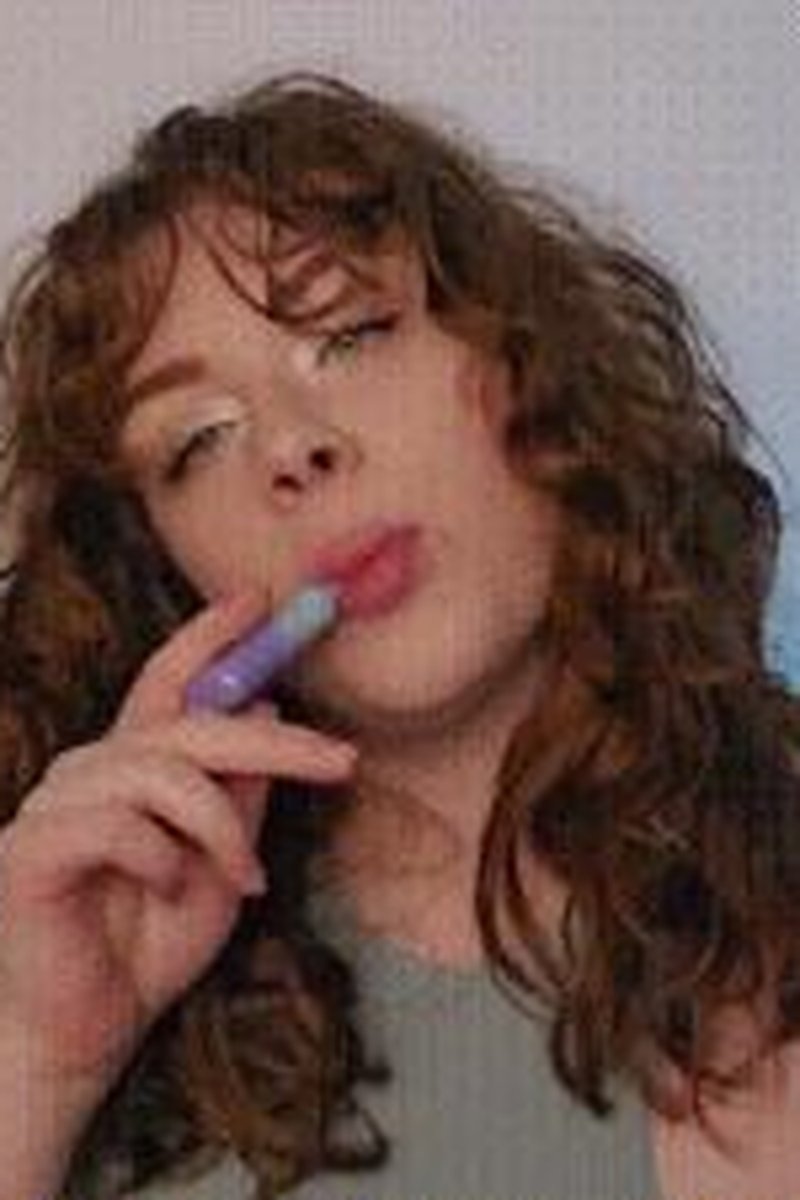 Vaping Cuckold Blackmail - Screenshot 1 of 4 - Cuckolding