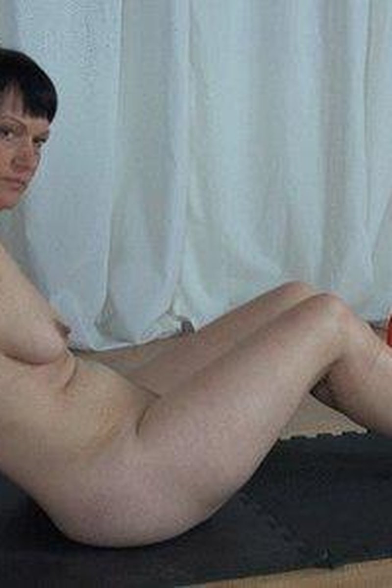 Upside Down - Screenshot 1 of 4 - BDSM