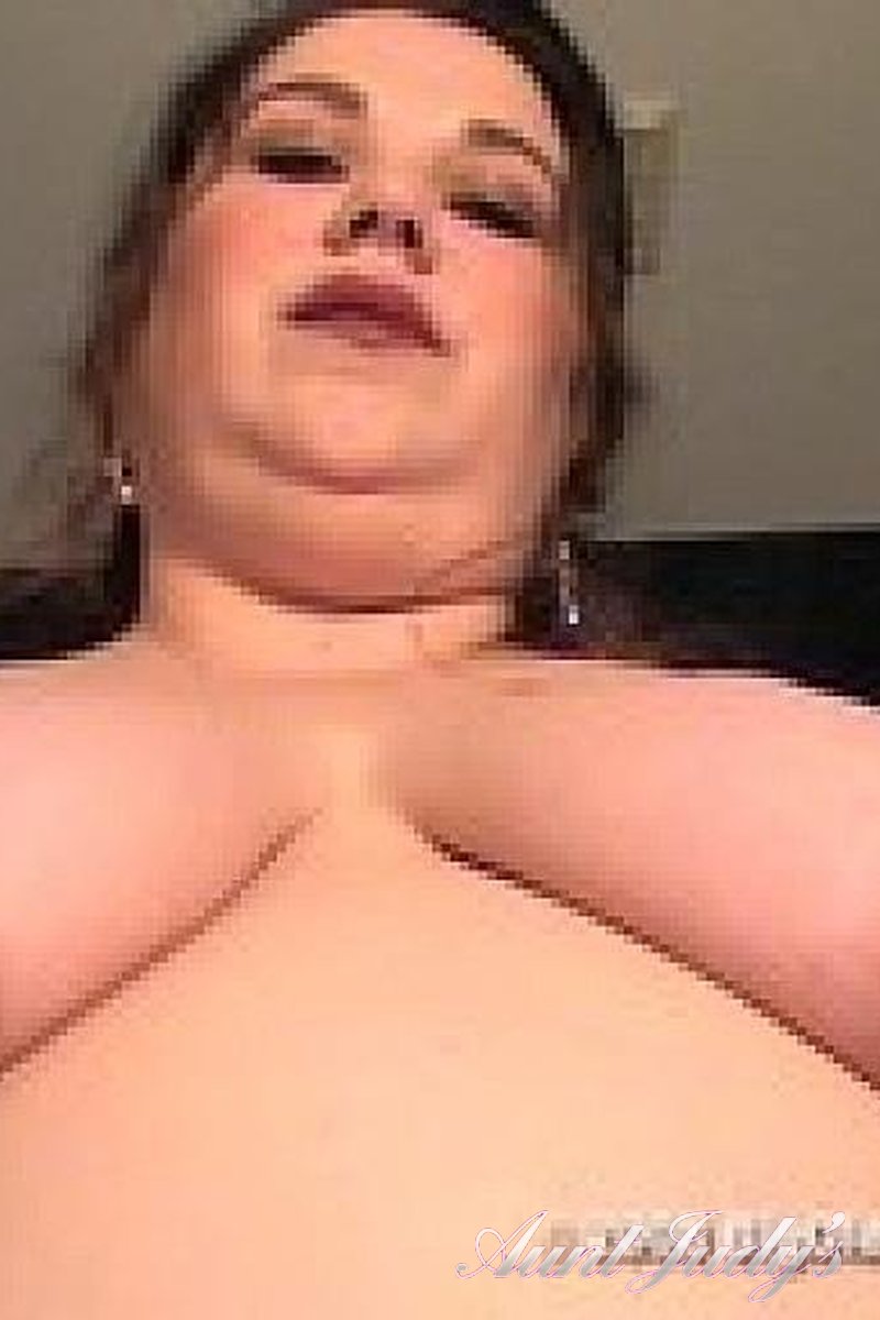 6 Clips - Screenshot 1 of 4 - Sophia Sop033