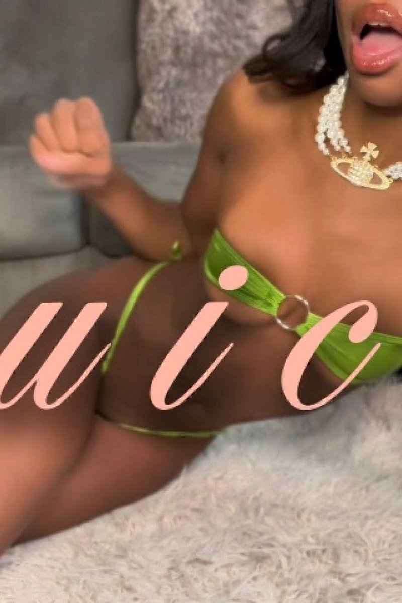 Quicky - Screenshot 1 of 4 - Ass Worship