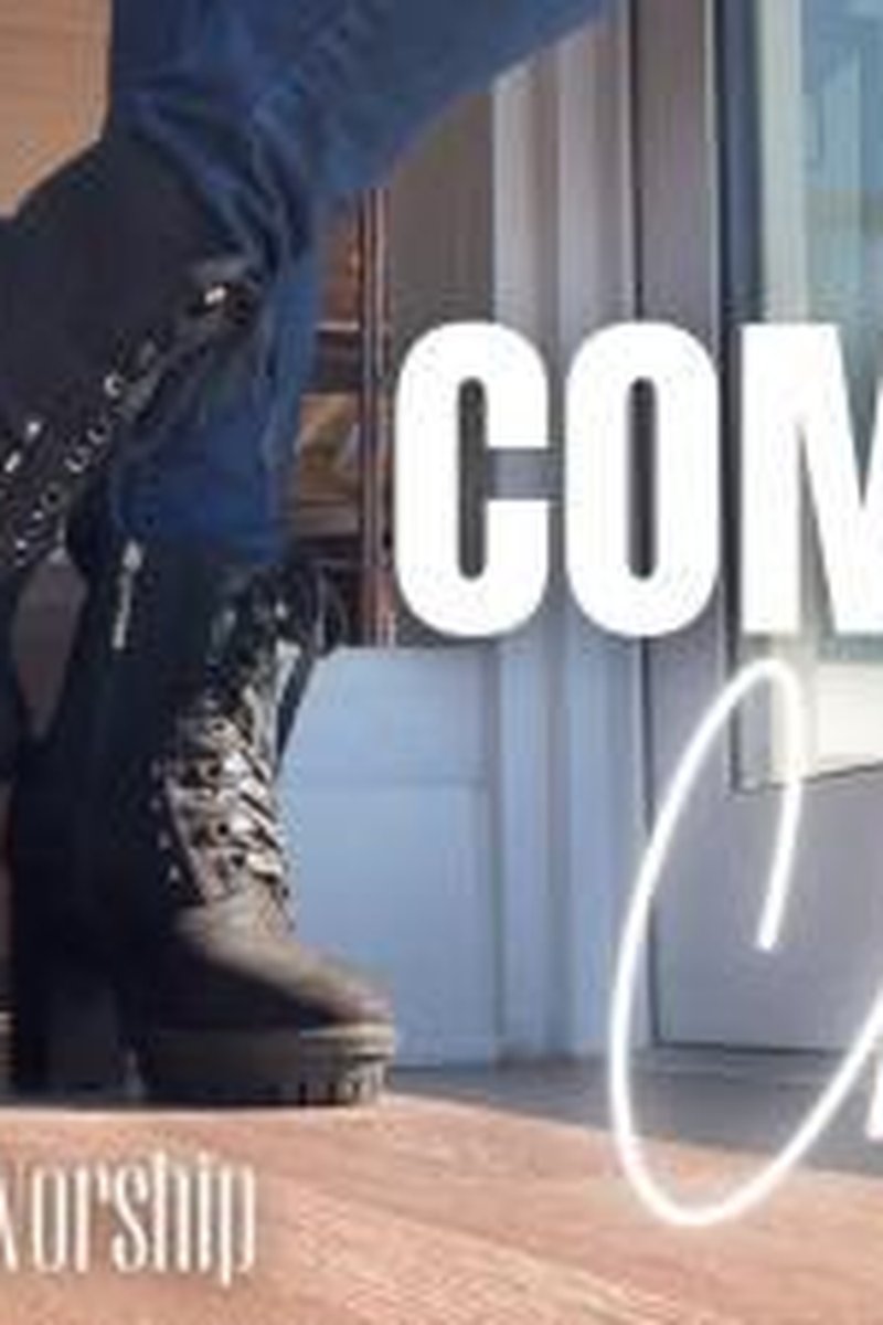 Combat Chic - Screenshot 1 of 4 - Black