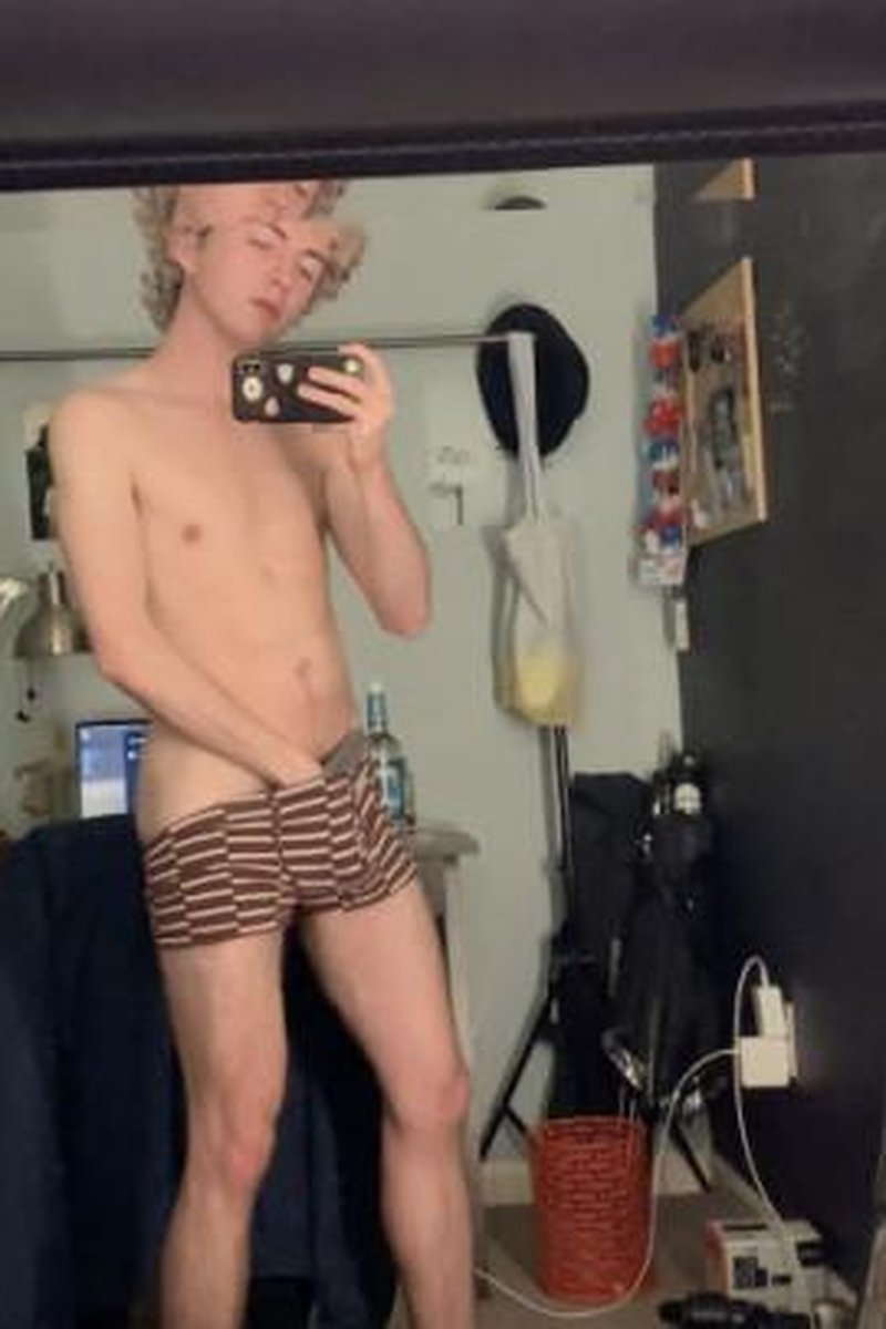 Feelin' Myself - Screenshot 1 of 4 - Masturbation