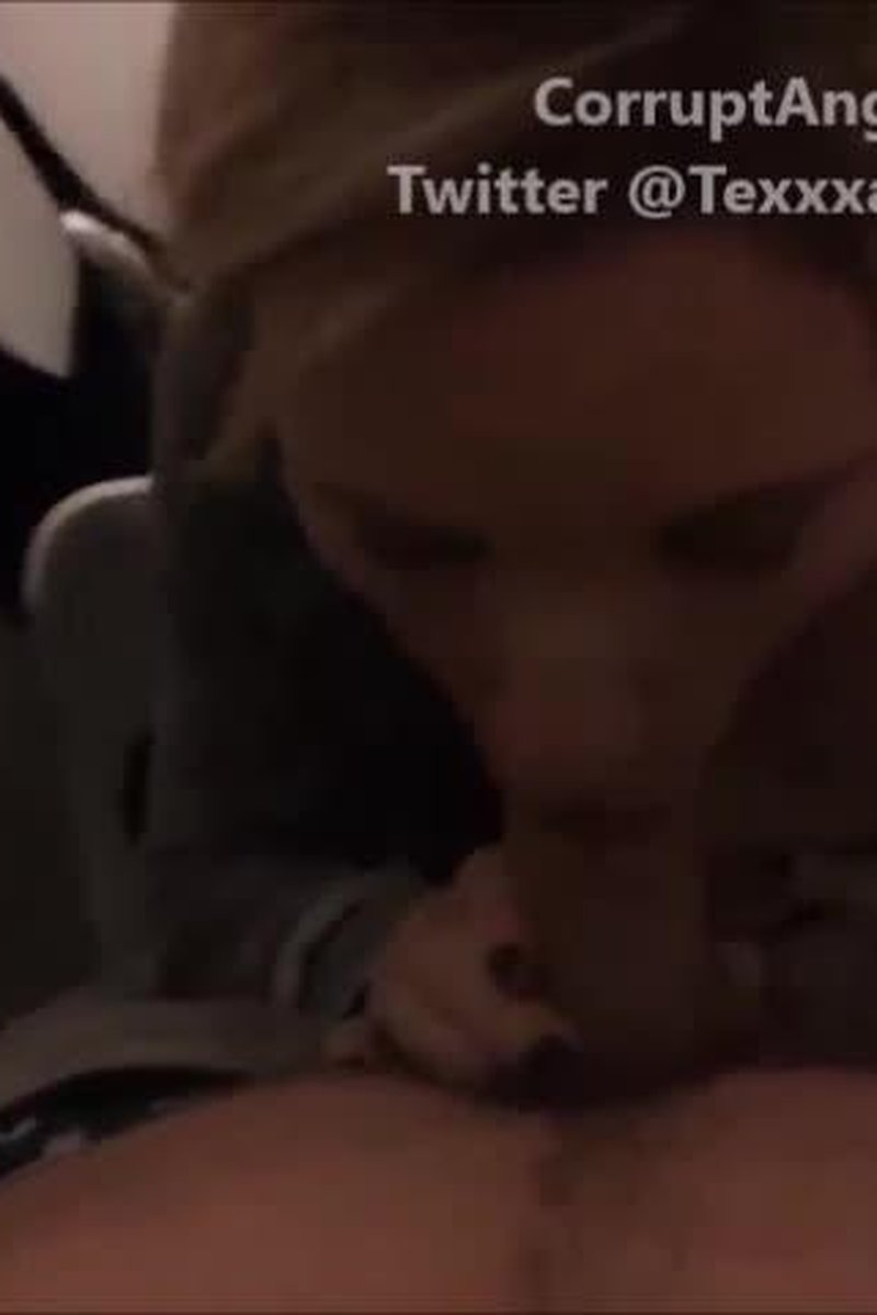 Ikea Fun - Screenshot 1 of 4 - Blowjob