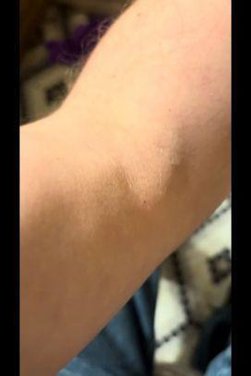 Master Bear Hug Mp4 - Screenshot 1 of 4 - Armpitworship