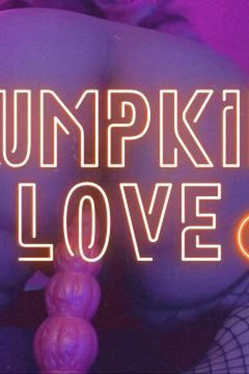 Pumpkin Love - Screenshot 1 of 4 - Anal