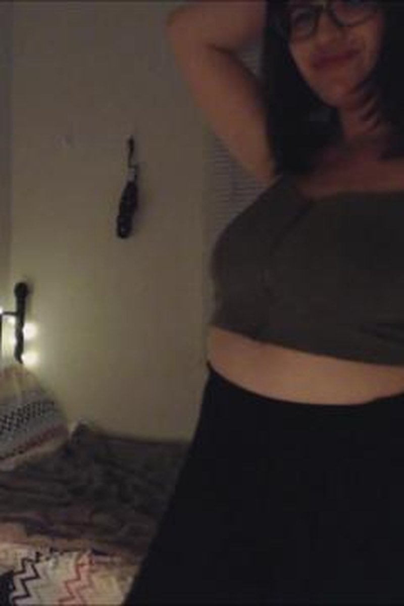 Soft Light Strip - Screenshot 1 of 4 - Big Tits