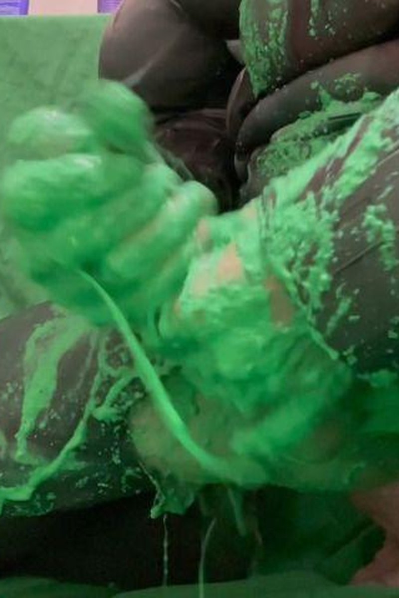 Slime Time - Screenshot 1 of 4 - Cosplay