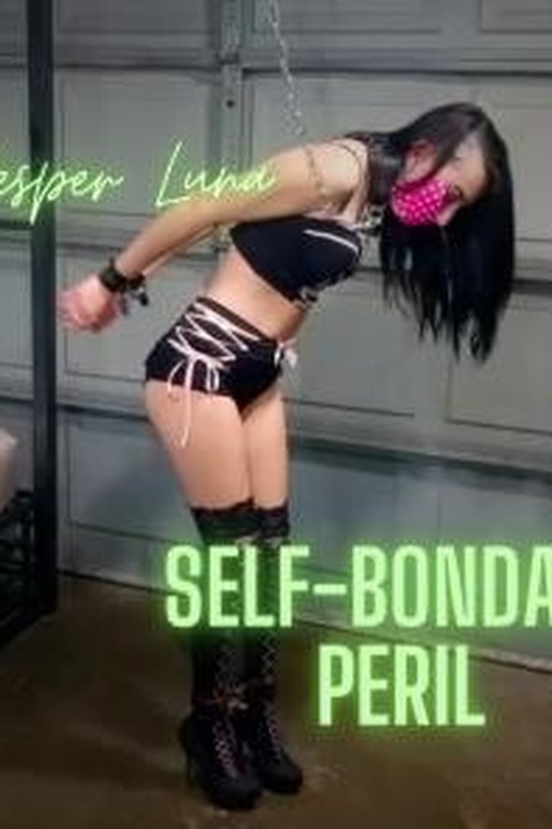 Vesper Luna... Self-Bondage Peril - Screenshot 1 of 4 - Bondage