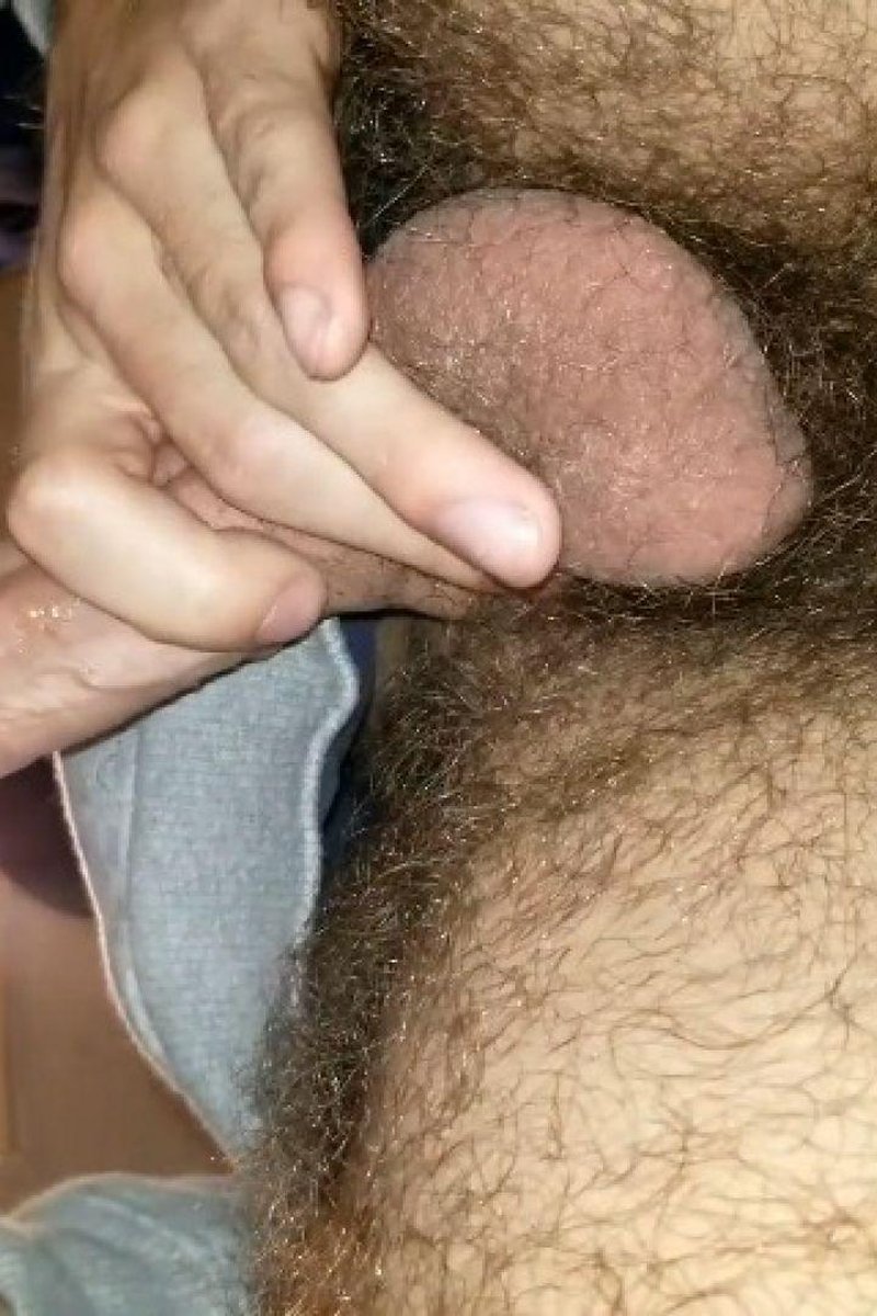 Hairy Stud Fucks Flashlight Hard - Screenshot 1 of 4 - Hairy Pussy