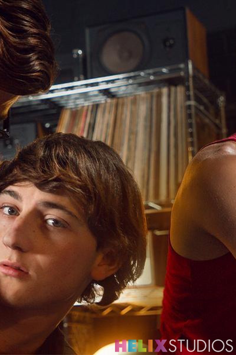 Volume Control - Screenshot 1 of 4 - Blake Mitchell