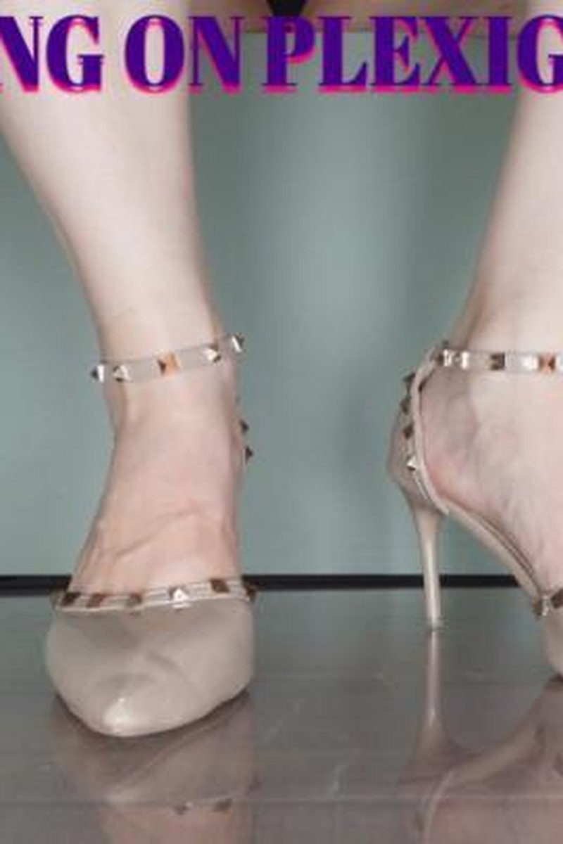 Toe Tapping On Plexiglass 8 - Screenshot 1 of 4 - Closeup
