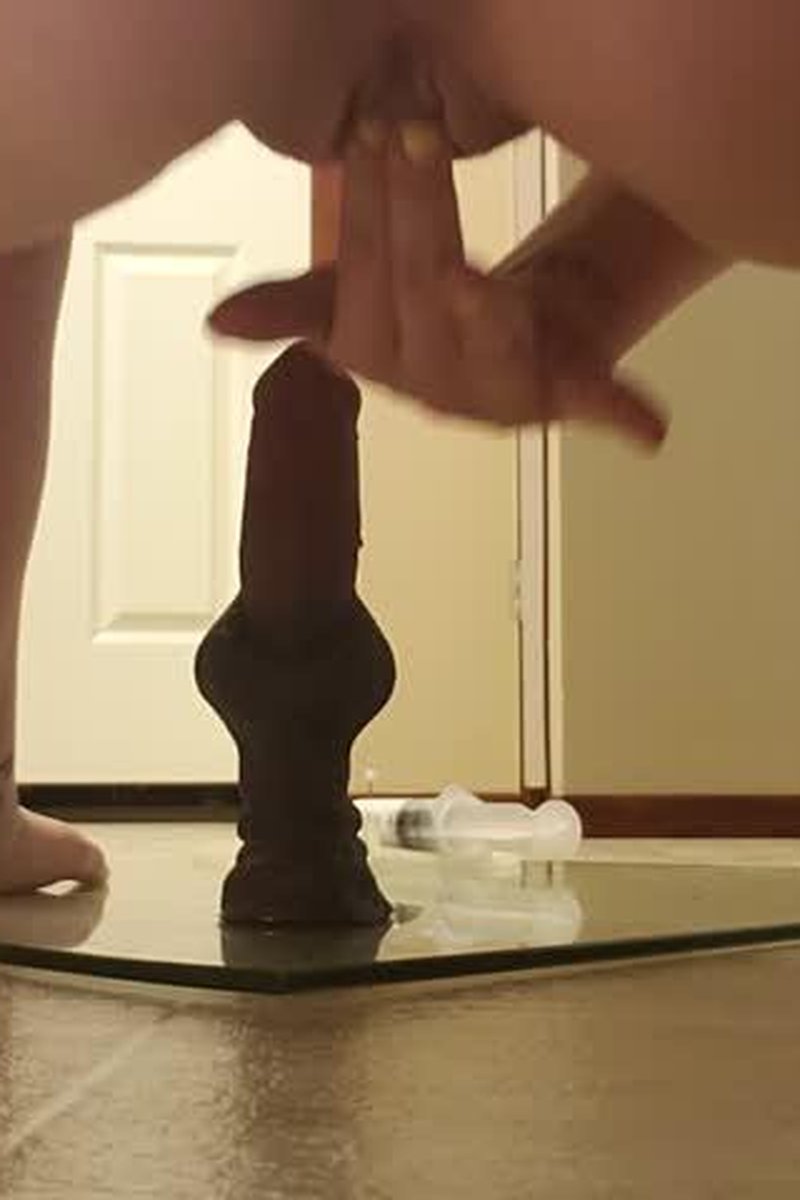 Creampies - Screenshot 1 of 4 - Amateur