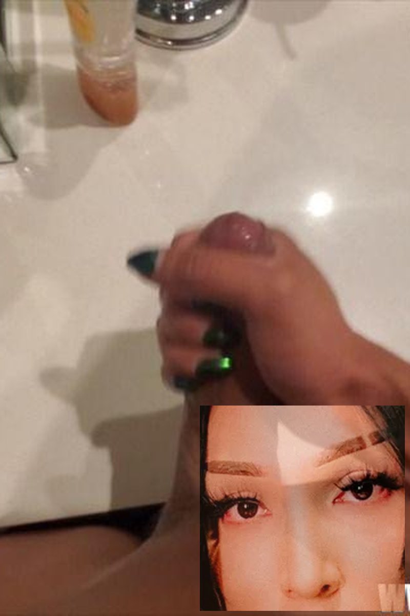 POV Jo - Screenshot 1 of 4 - Cumshot