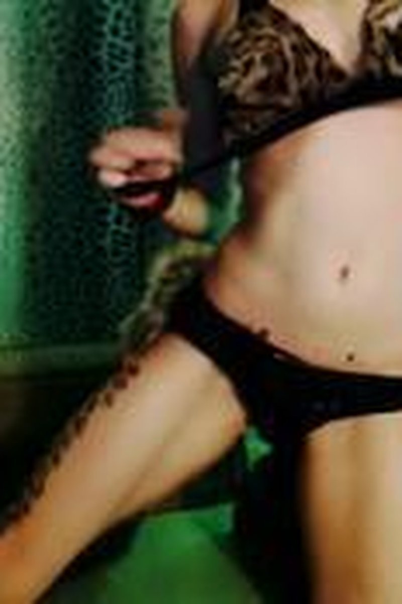 Plush Orgasm - Screenshot 1 of 4 - Alice Kinkycat