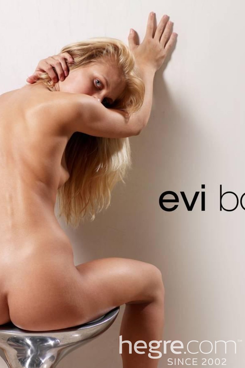 Evi Body Pump - Screenshot 1 of 4 - Blond Hair