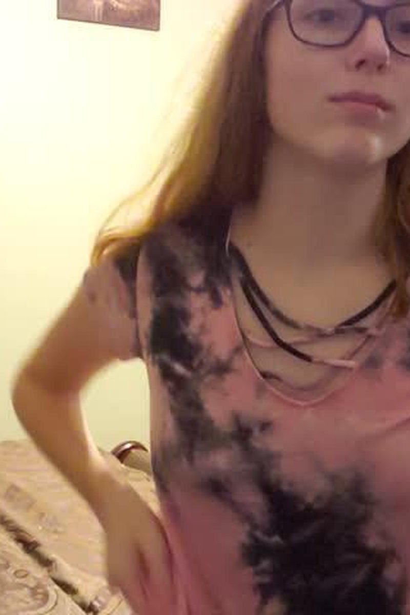 Changing Outfits - Screenshot 1 of 4 - Bodystocking