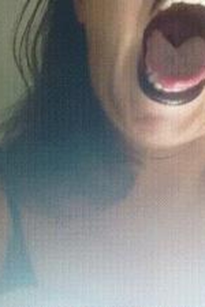My Uvula Is Big As My Asshole - Screenshot 1 of 4 - Mouth Fetish