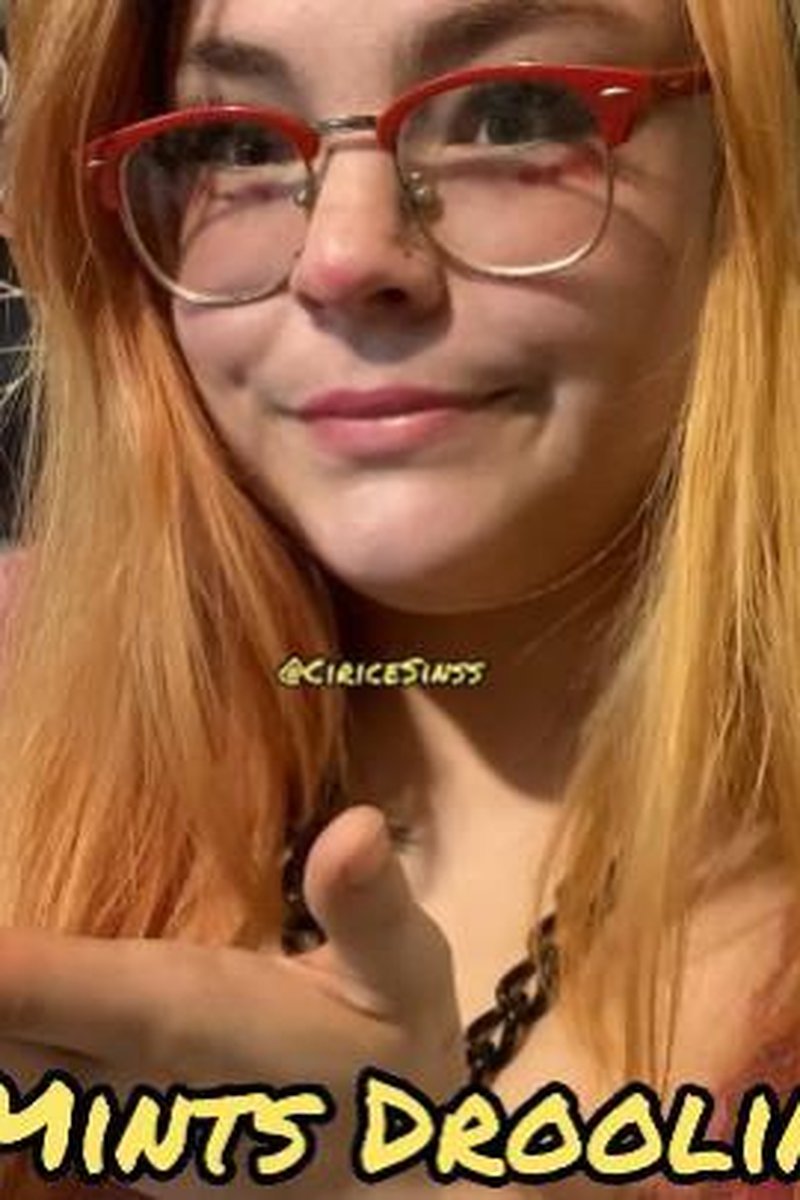 Flints Mints Drooling Fun - Screenshot 1 of 4 - Blowjob