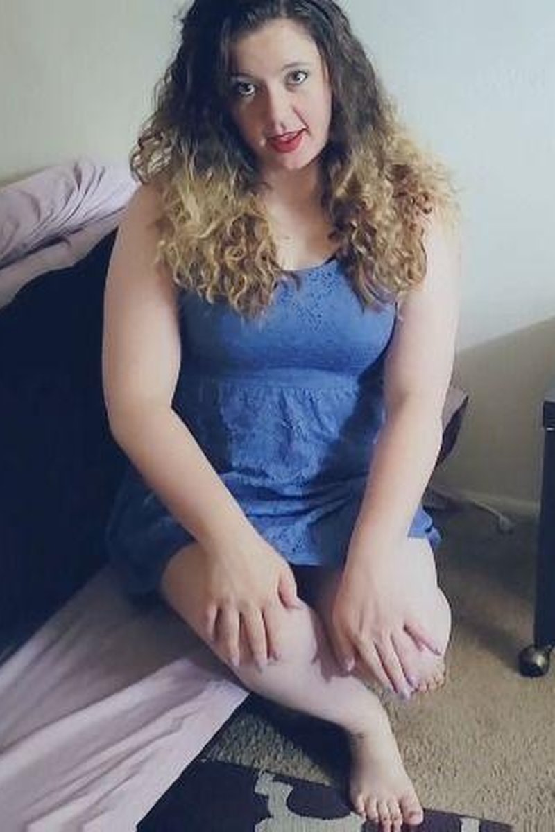 Brunch Date - Screenshot 1 of 4 - Lingerie