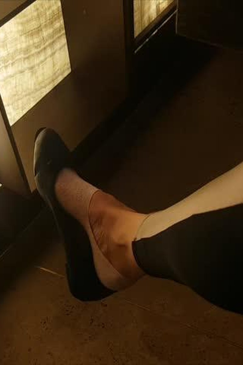 Shoe Dangling Compilation - Screenshot 1 of 4 - Femdom