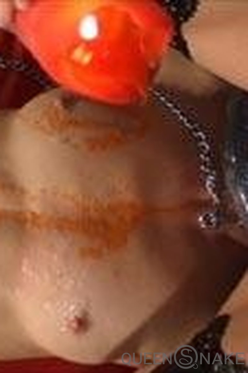 Queensnake - Screenshot 1 of 4 - BDSM