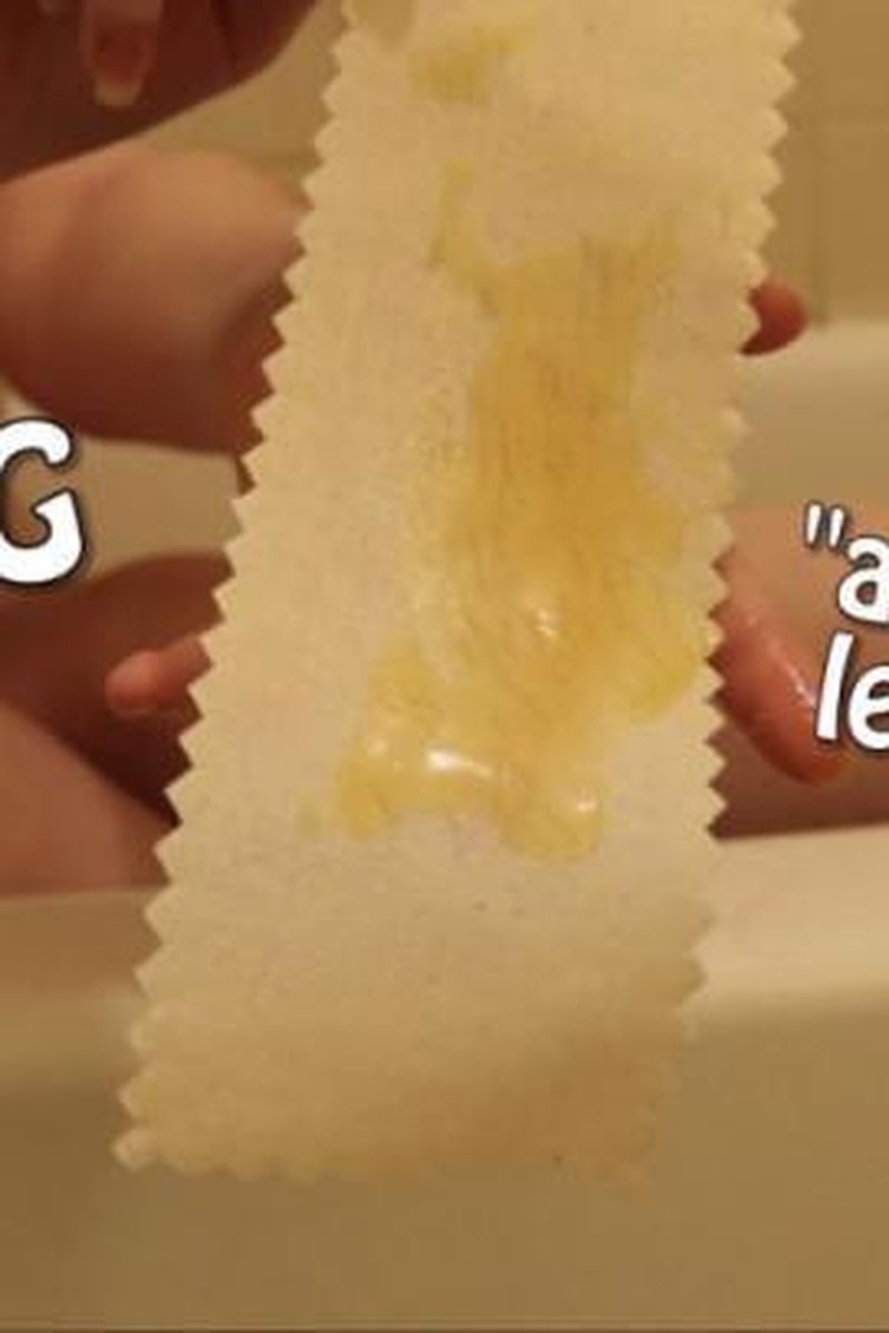 First Time Waxing - Screenshot 1 of 4 - Golden Shower