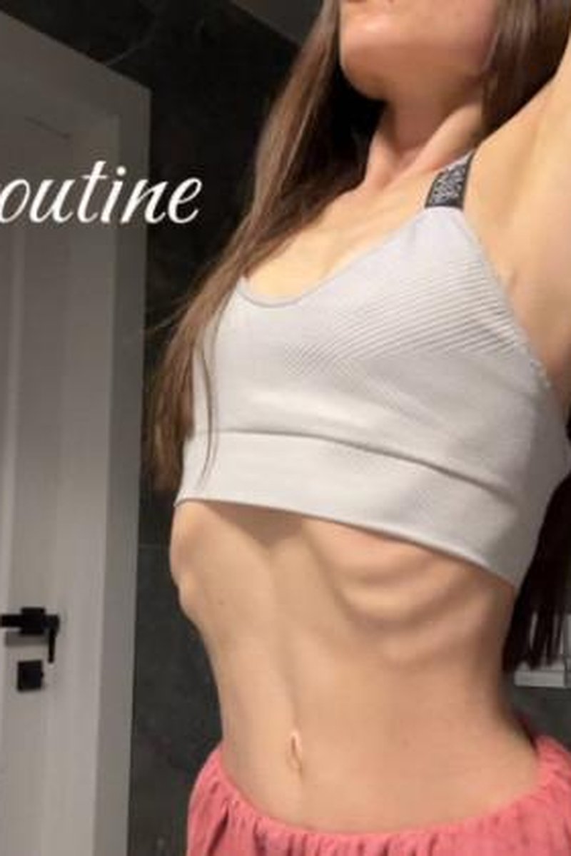 Morning Routine - Screenshot 1 of 4 - Belly Fetish