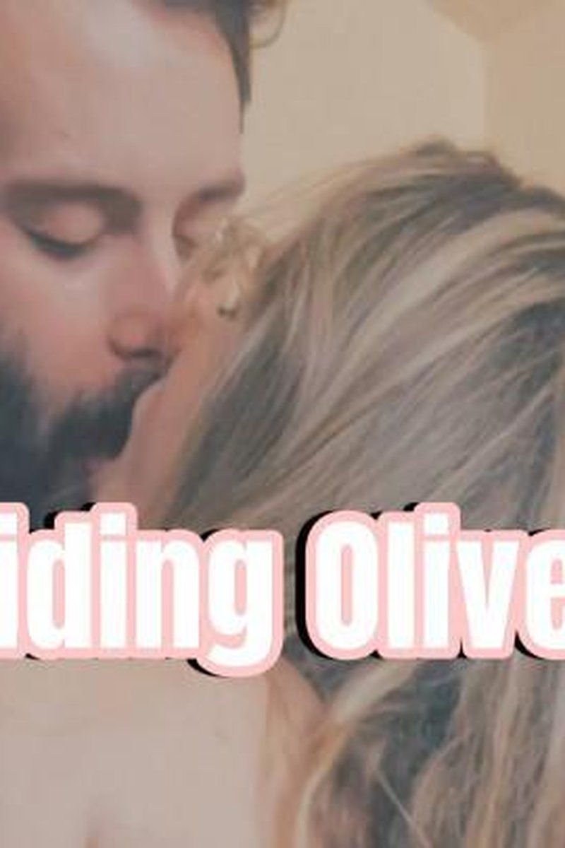 Riding Oliver - Screenshot 1 of 4 - Blowjob