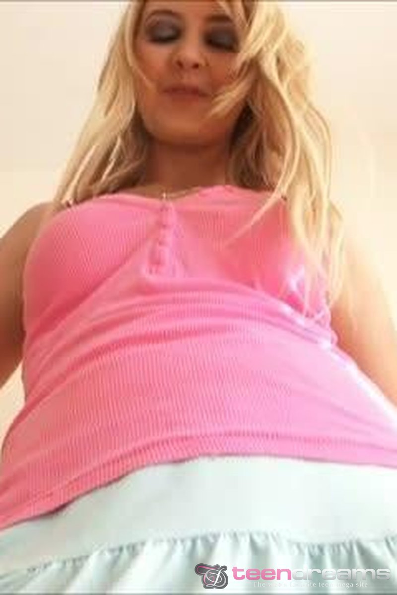 Katie - Screenshot 1 of 4 - Teen (18-22)